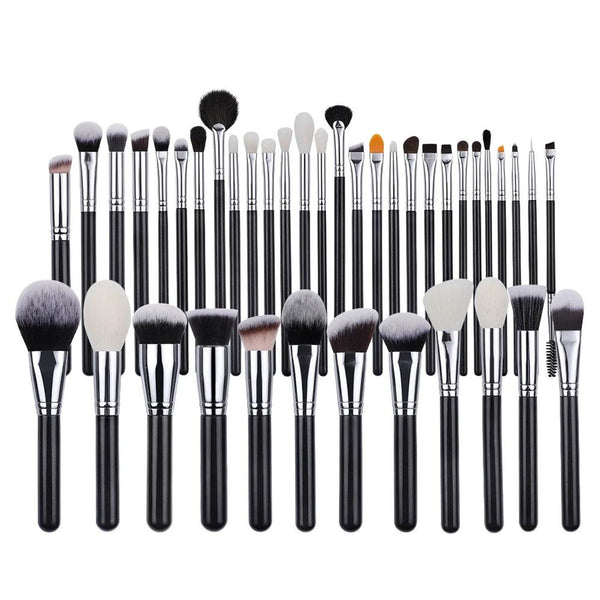 KTM-193299 30-Piece Synthetic Hair Makeup Brush Set for Powder and Foundation Application