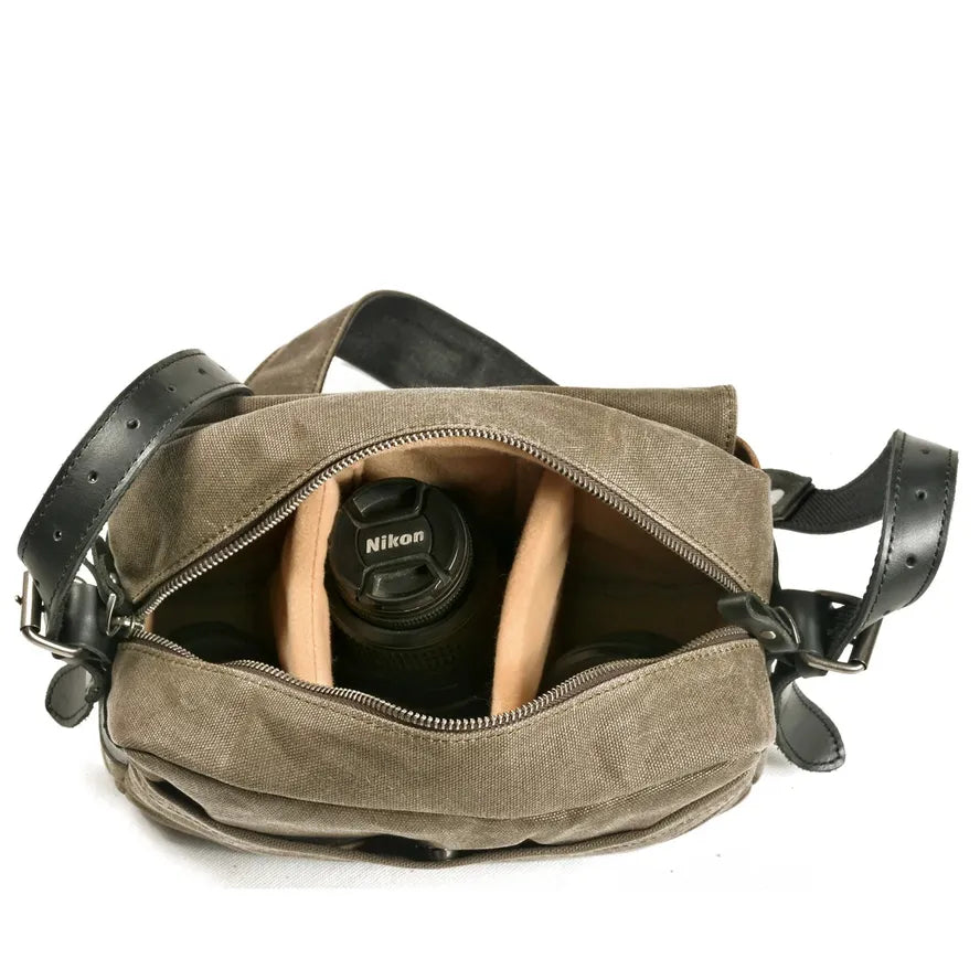 KTM-241043 Vintage Canvas and Leather Messenger Bag for DSLR and Laptop, Waterproof Photography Crossbody Bag