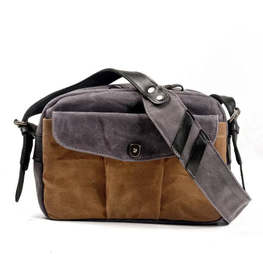 KTM-241043 Vintage Canvas and Leather Messenger Bag for DSLR and Laptop, Waterproof Photography Crossbody Bag